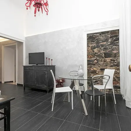 شقة Homes In - Gold And Silver *
