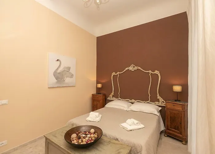 アパート Homes In - Gold And Silver