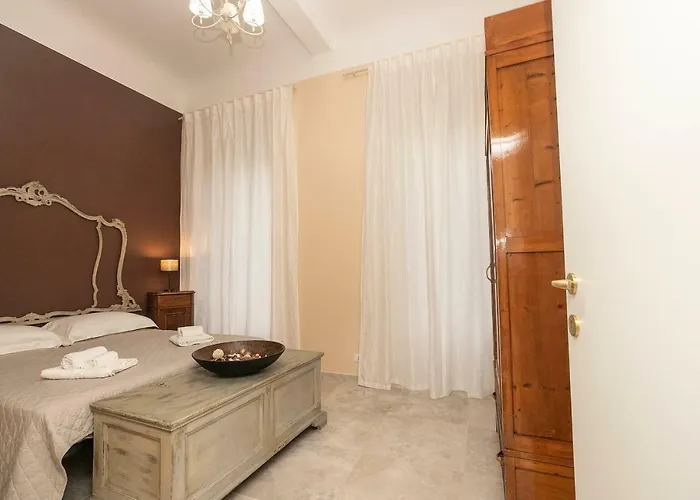 アパート Homes In - Gold And Silver *