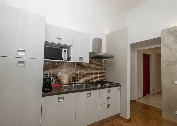 Homes In - Gold And Silver